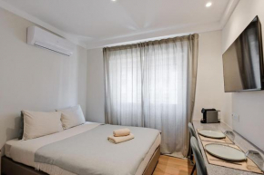 Lovely studio fully equipped near subway N13